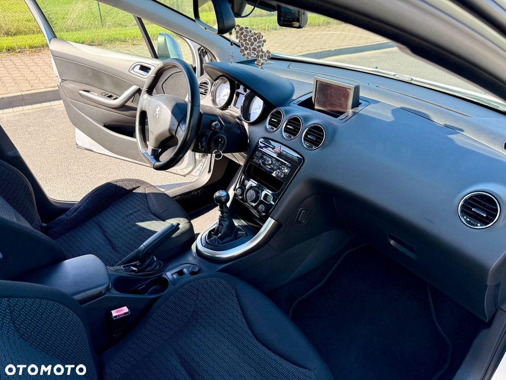 Peugeot 308 - 15