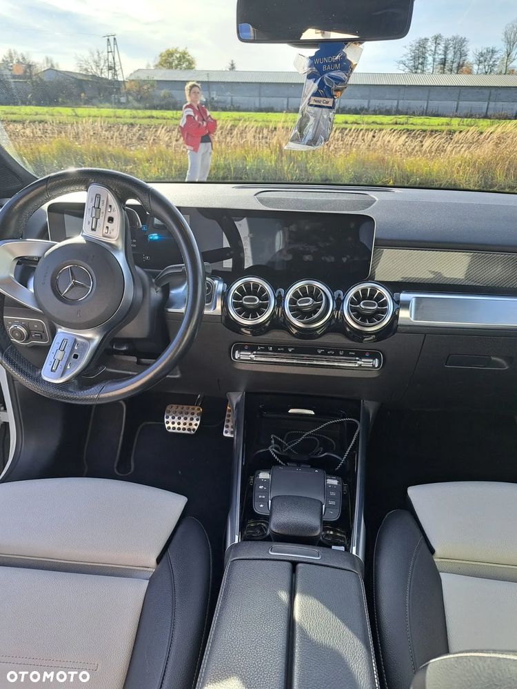 Mercedes-Benz GLB 200 AMG Line 7G-DCT - 11