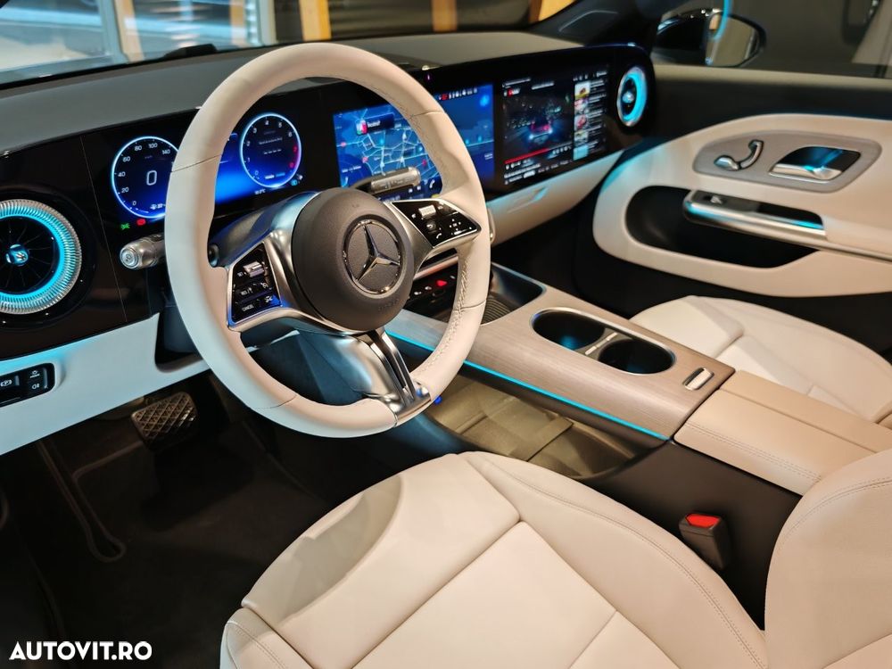 Mercedes-Benz CLA 200 4MATIC Coupe - 11