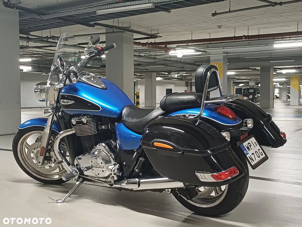 Triumph Thunderbird - 18