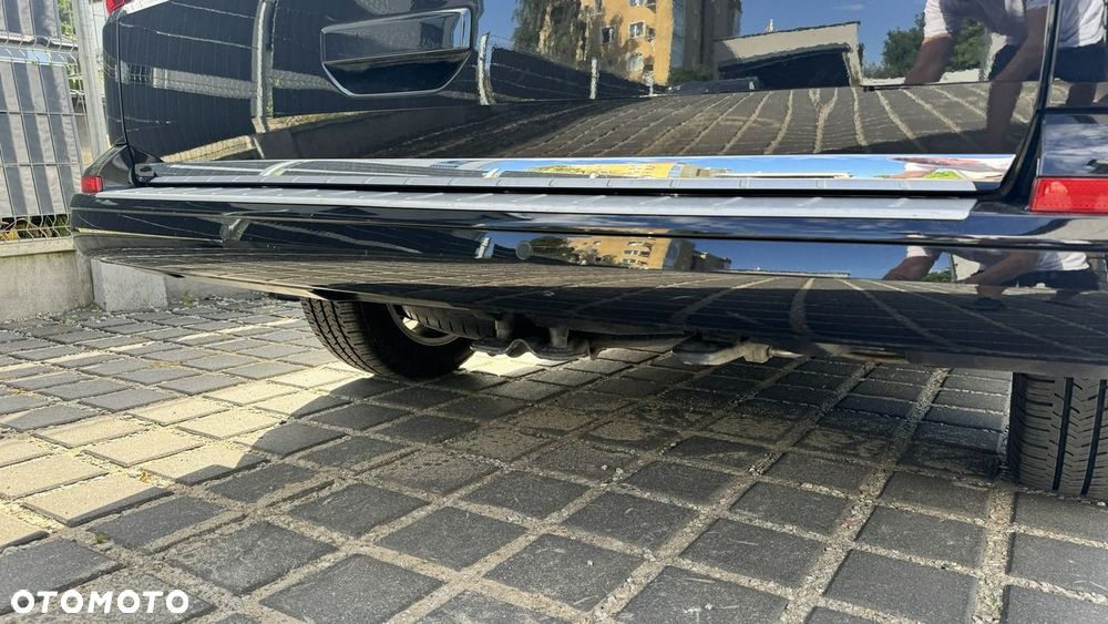 Volkswagen Caravelle - 15