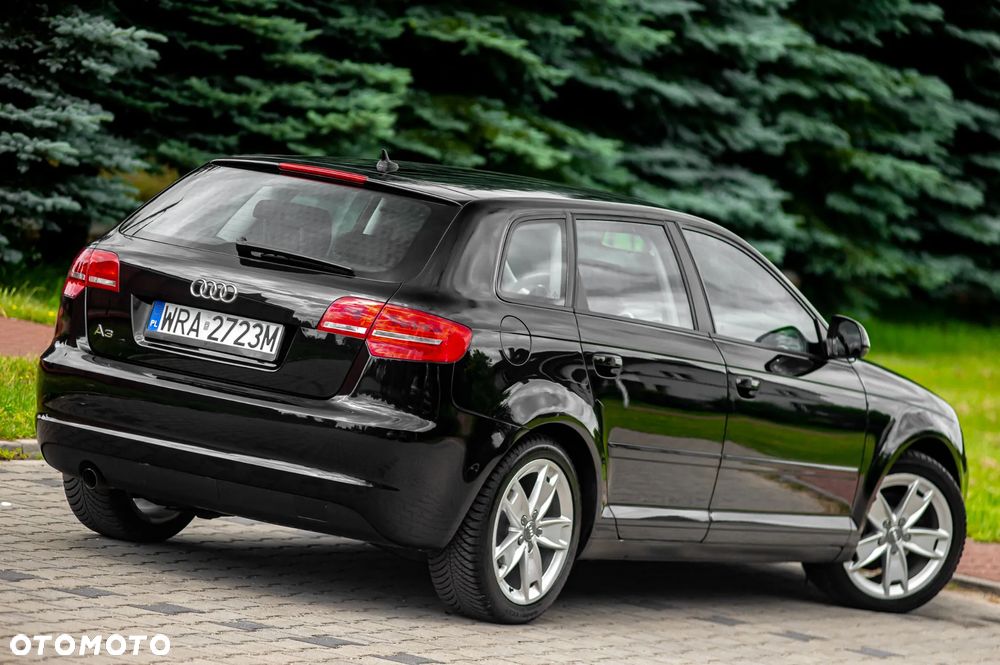 Audi A3 Sportback 1.6 S tronic Attraction - 13