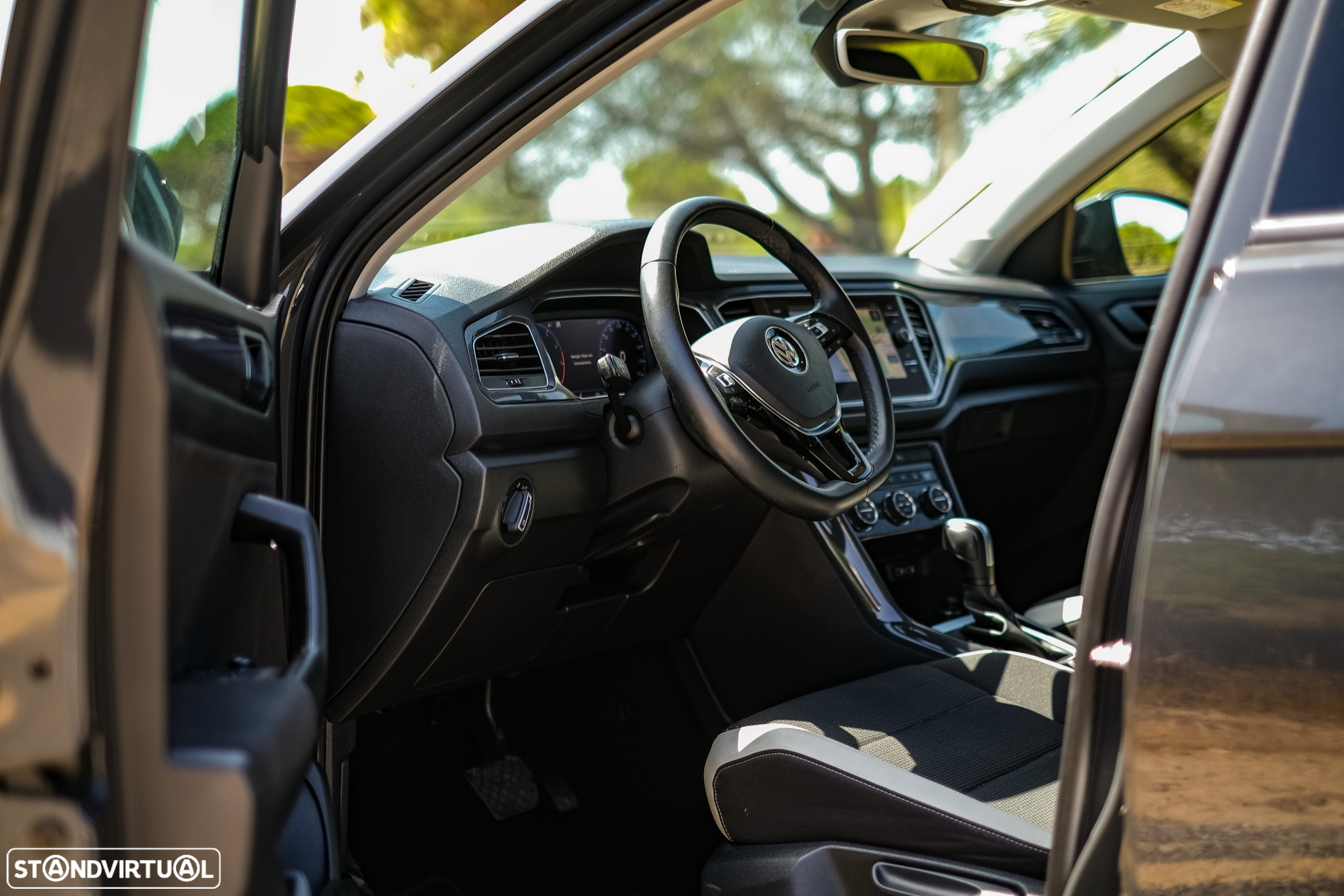 VW T-Roc 1.5 TSI Sport DSG - 9