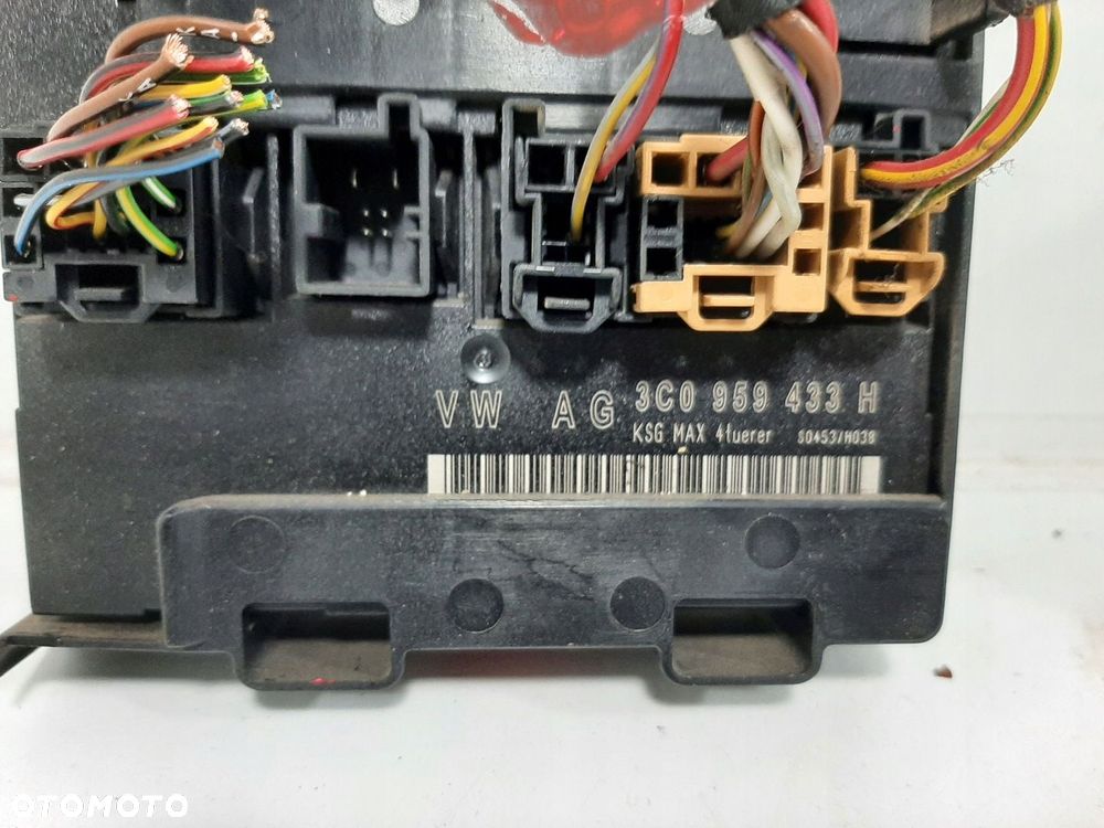 VW PASSAT B6 KOMBI 2.0FSI 06R ZESTAW STARTOWY STEROWNIK SILNIKA 06F906056AM - 13