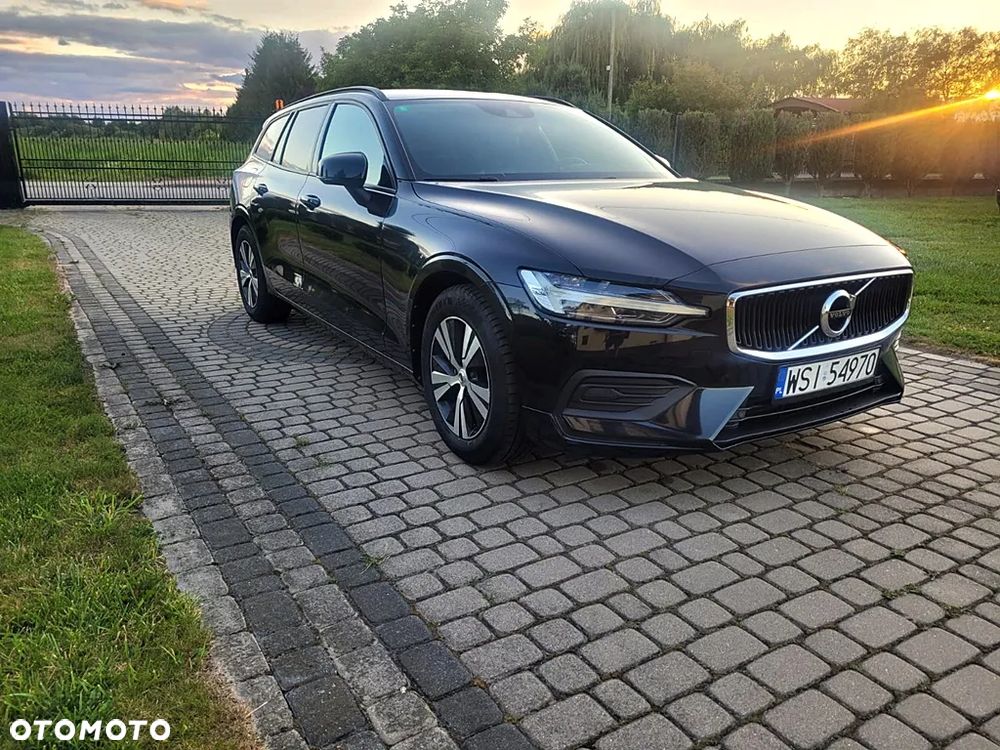 Volvo V60 D3 Momentum Pro - 2