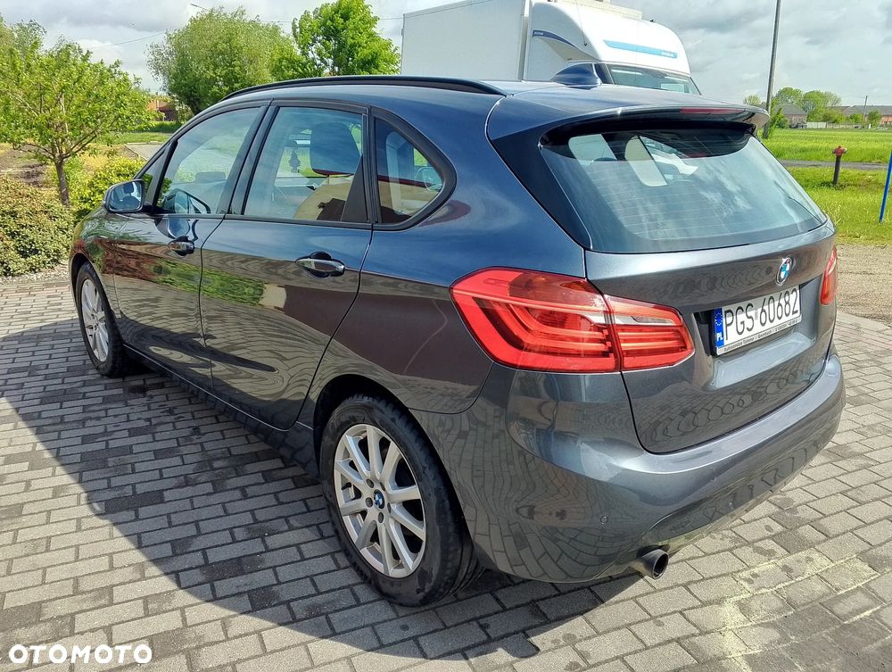 BMW Seria 2 218d Sport-Aut - 8