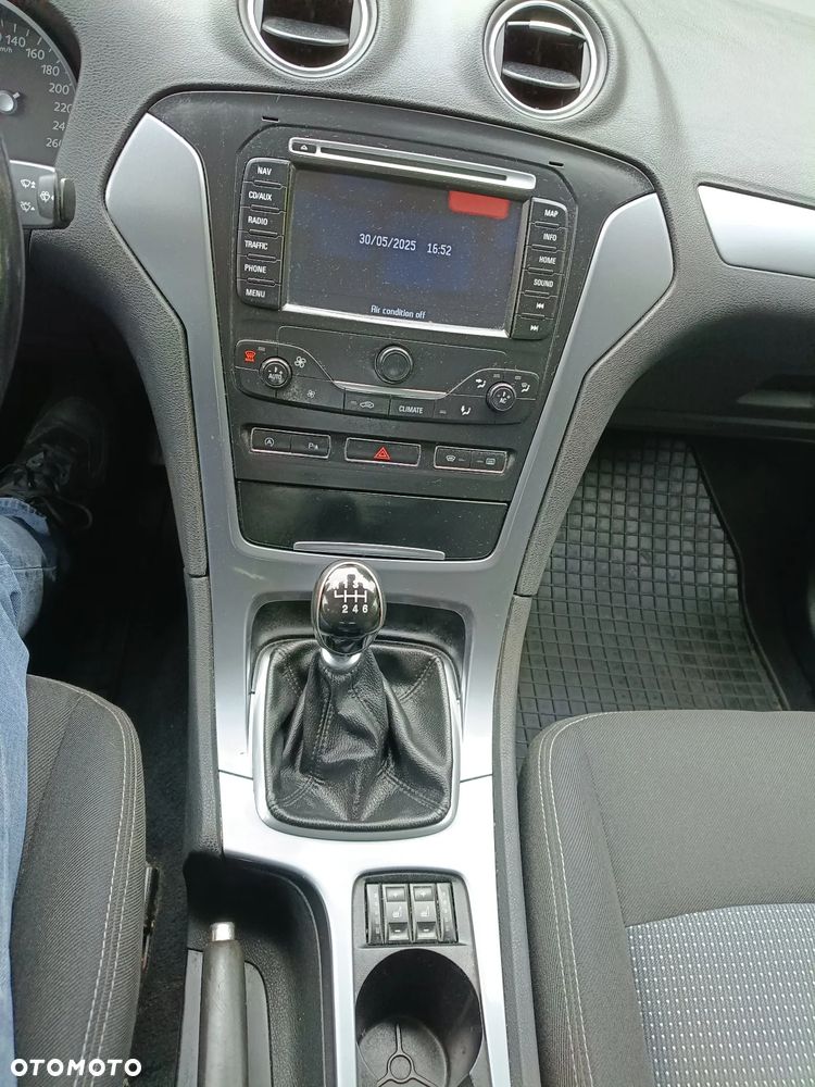 Ford Mondeo Turnier 2.0 TDCi Ambiente - 7