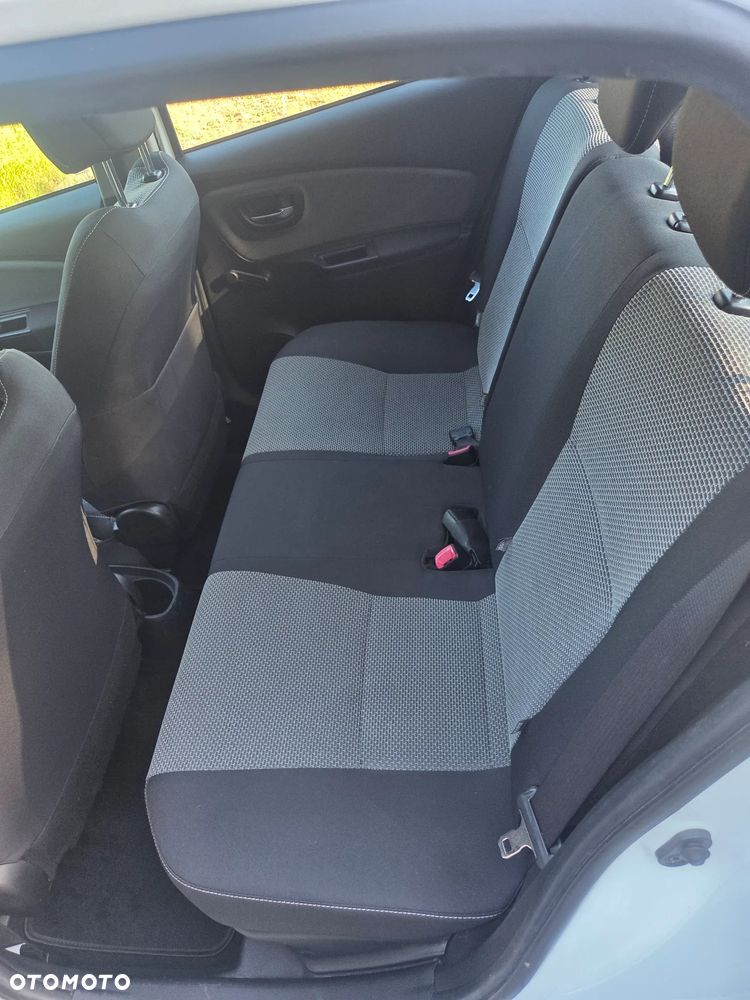 Toyota Yaris Hybrid 100 Premium EU6 - 12