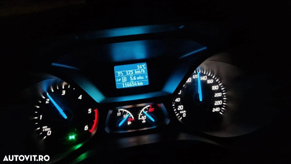 Ford Tourneo Connect - 11