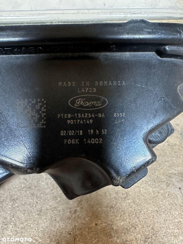 FORD HALOGEN PRAWY FIESTA  F1EB-15A254-BA - 7