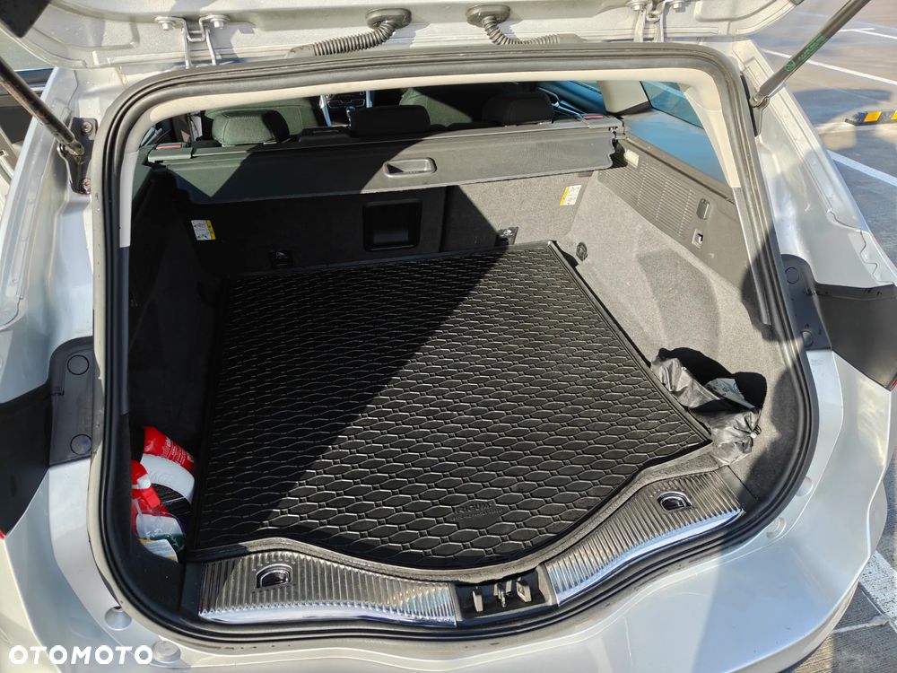 Ford Mondeo 1.5 EcoBoost Trend - 10