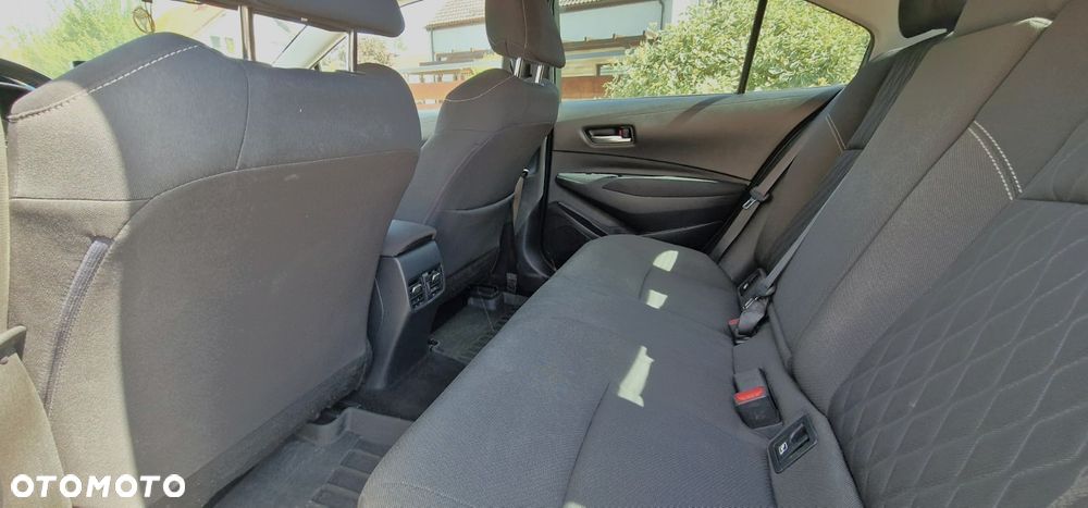 Toyota Corolla 1.8 Hybrid GPF Active - 11