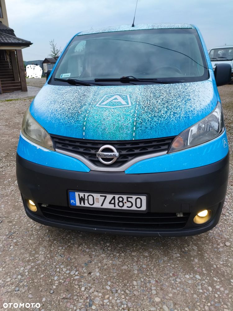 Nissan NV200 - 2