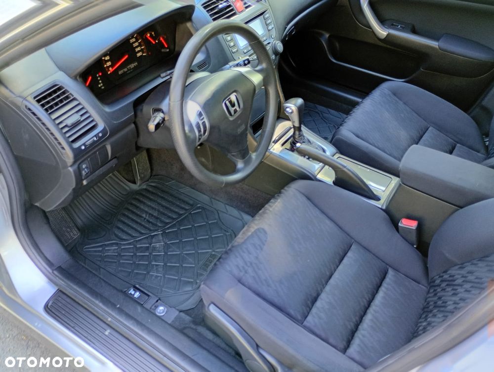 Honda Accord - 11