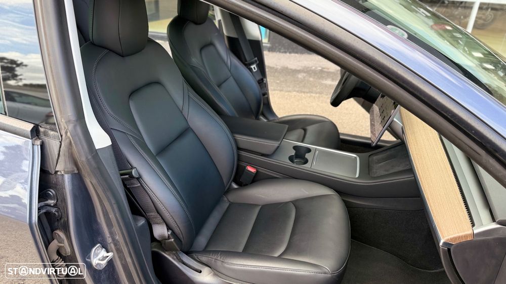 Tesla Model 3 Performance Dual Motor AWD - 23