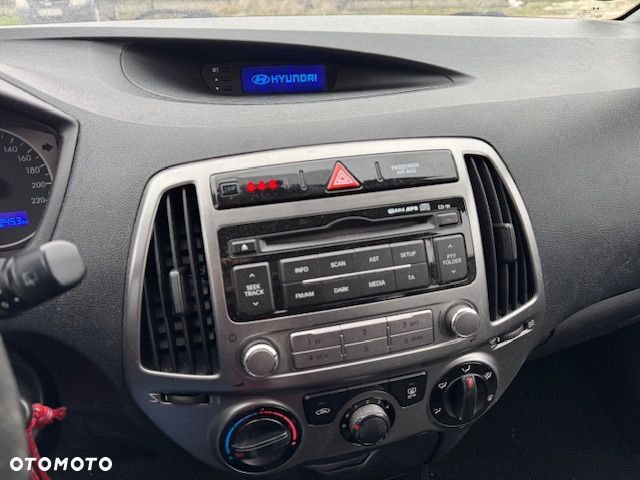 Hyundai i20 - 30
