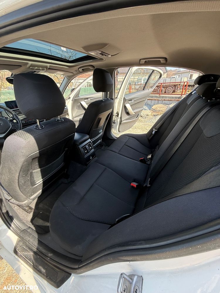 BMW Seria 1 120d - 20