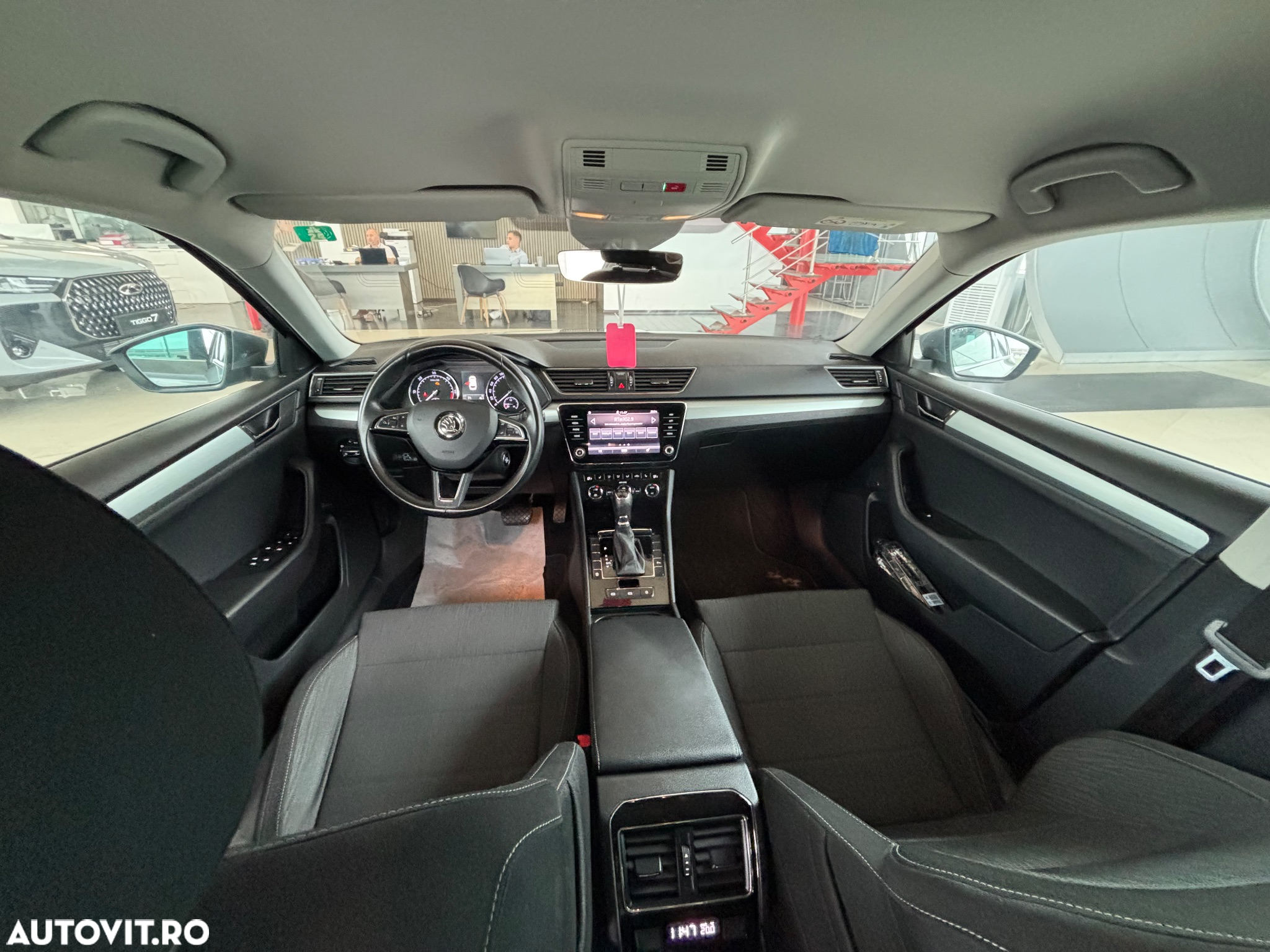 Skoda Superb Combi 2.0 TDI DSG Active - 16