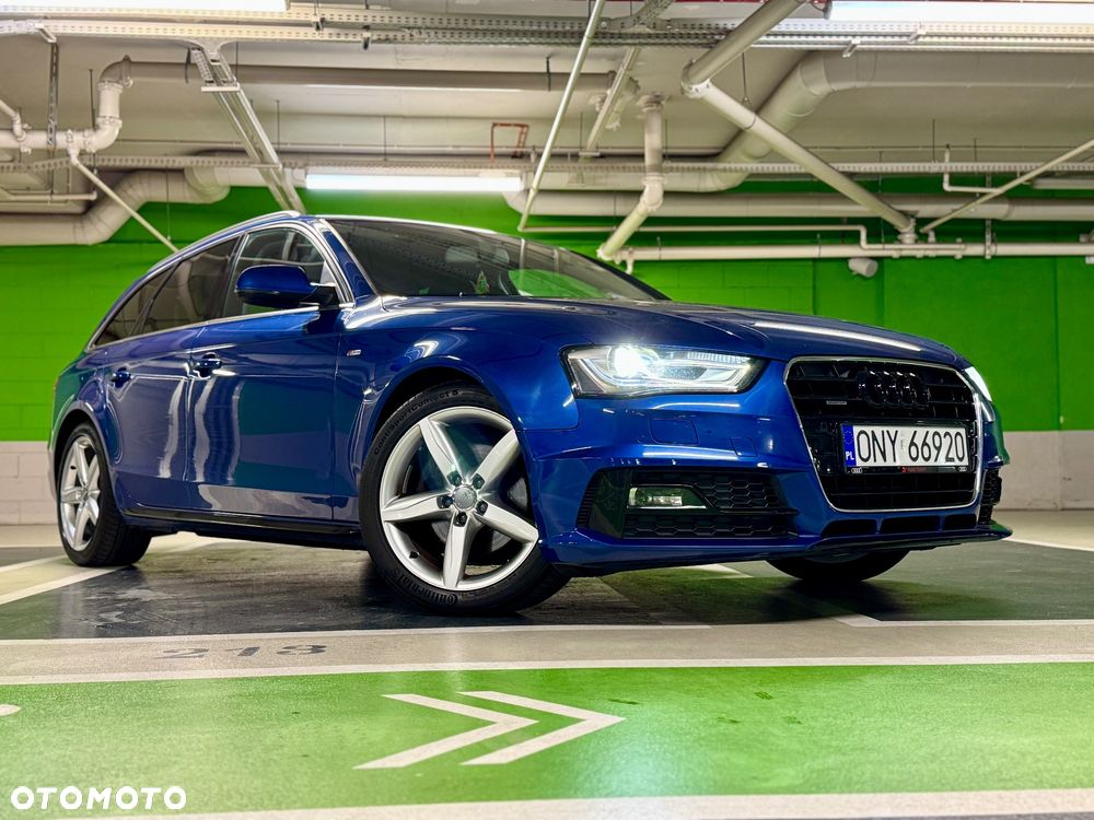 Audi A4 Avant 2.0 TDI DPF quattro S line Sportpaket - 2