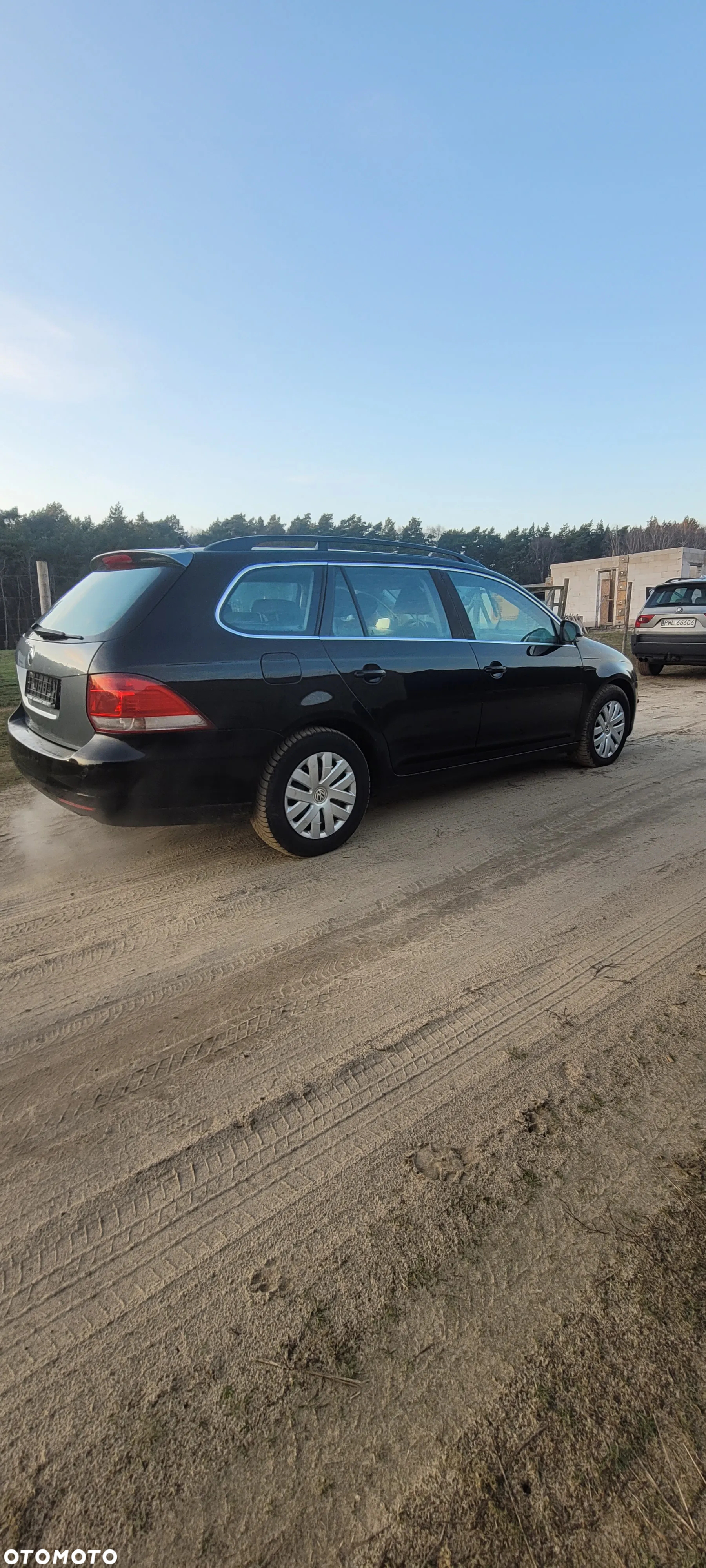 Volkswagen Golf 2.0 TDI Comfortline - 5