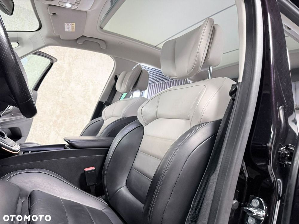 Renault Scenic - 23