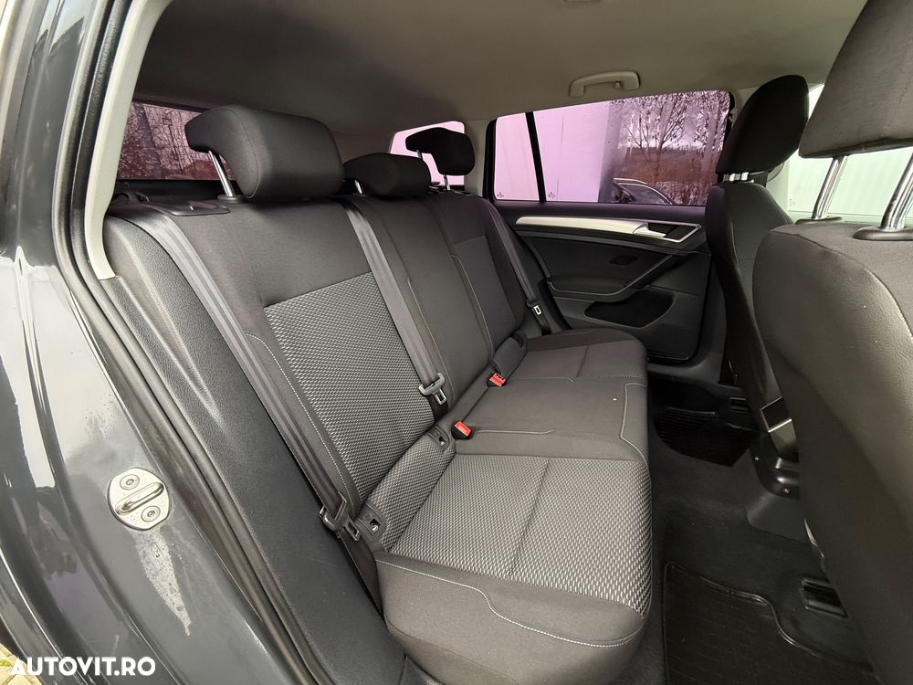 Volkswagen Golf 1.0 TSI (BlueMotion Technology) Comfortline - 20