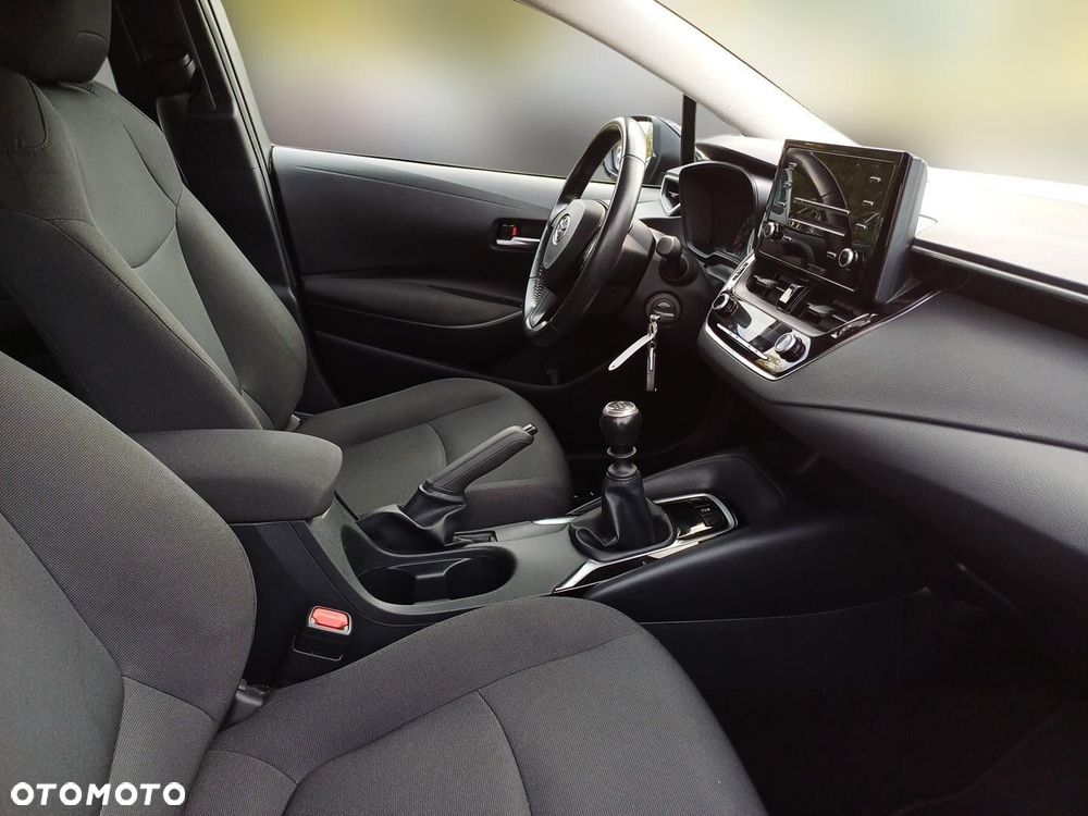 Toyota Corolla - 9