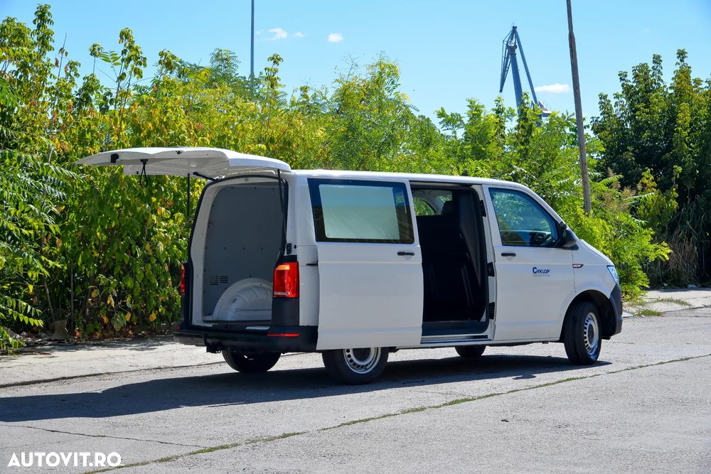 Volkswagen Transporter 2.0 110 kW KR Trendline DSG - 20