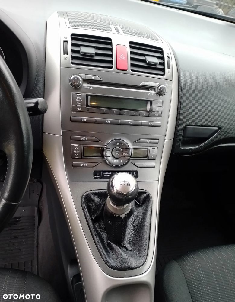 Toyota Auris 1.6 VVT-i Luna - 7