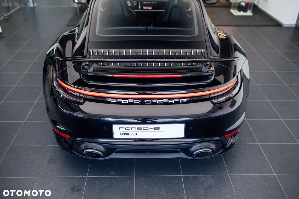 Porsche 911 Turbo - 13