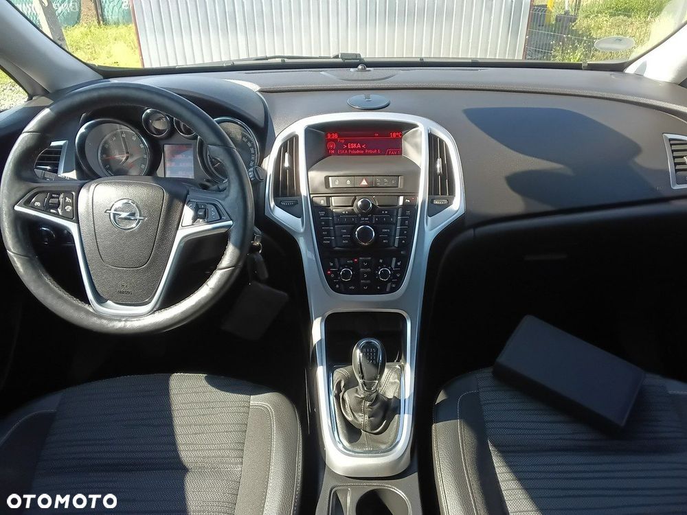 Opel Astra - 8