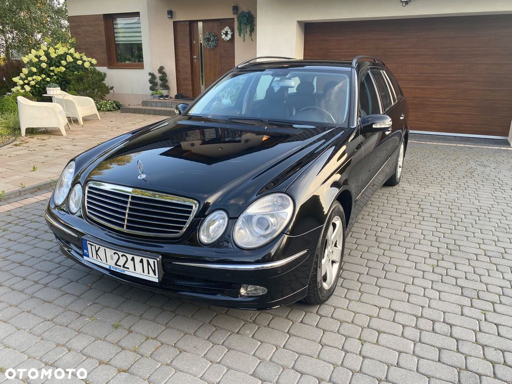 Mercedes-Benz Klasa E 320 T 4Matic Avantgarde - 22