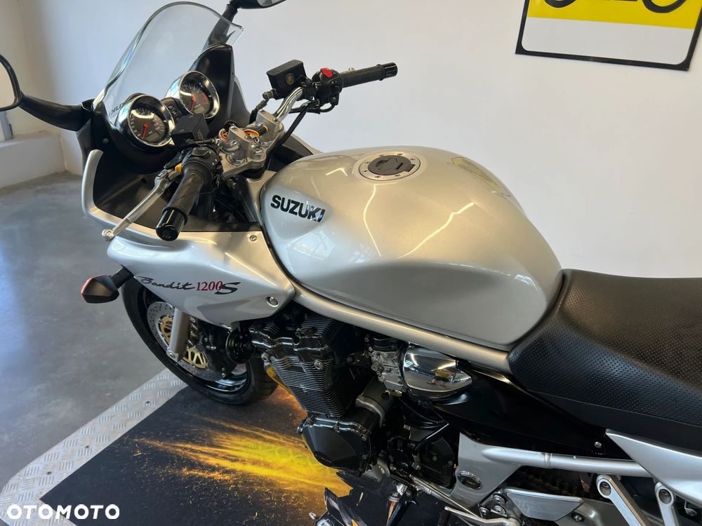 Suzuki Bandit - 13