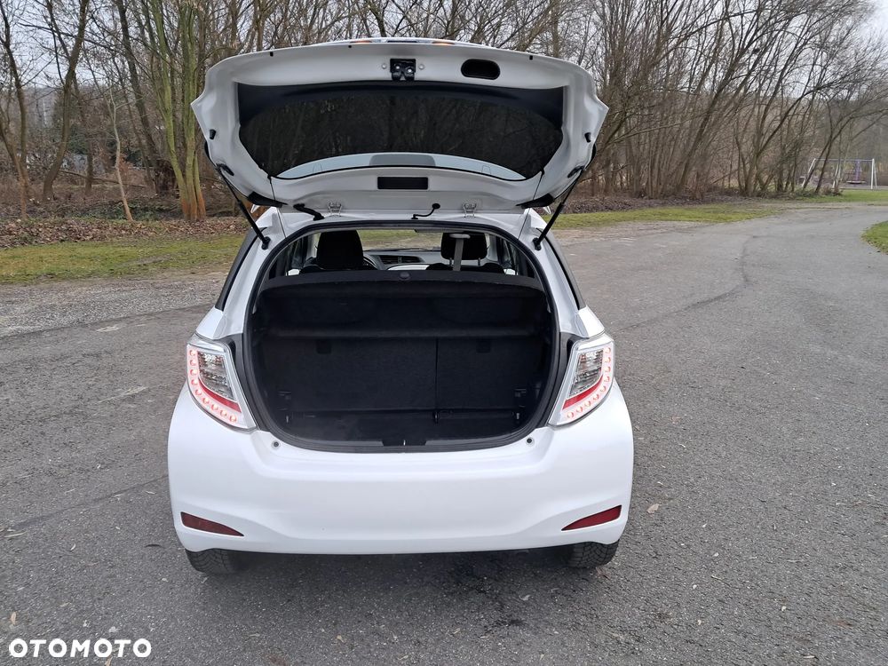 Toyota Yaris 1.33 VVT-i Comfort - 13