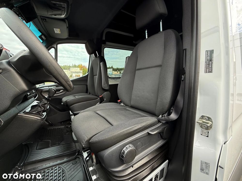 Mercedes-Benz Sprinter 319 CDI V6 L2H2 Doka Brygadówka 4-miejsca Zabudowa Warsztatowa Salon PL - 15
