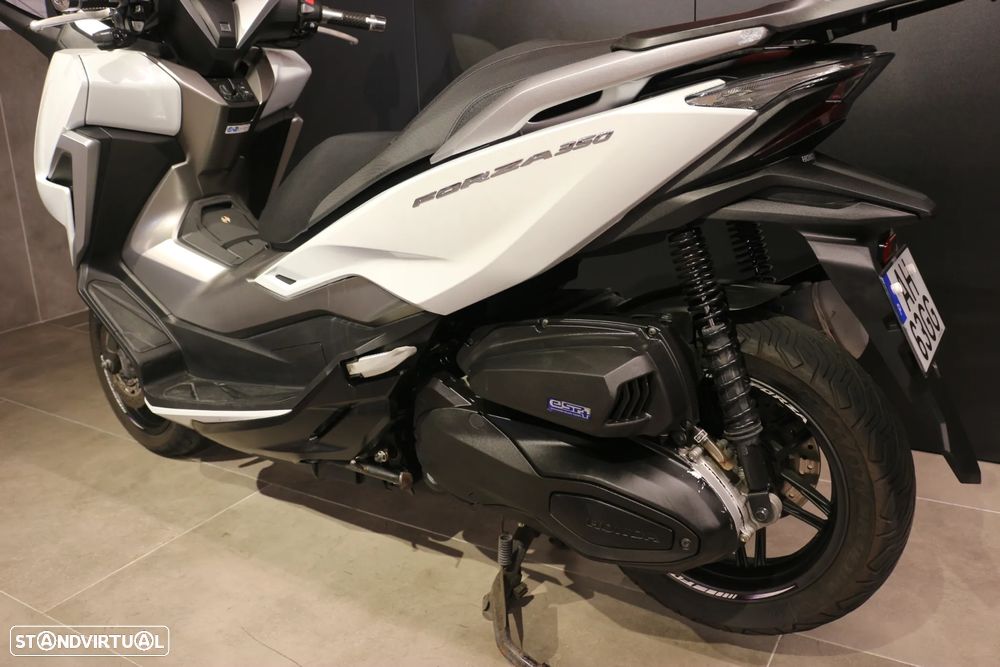 Honda Forza 350 - 6