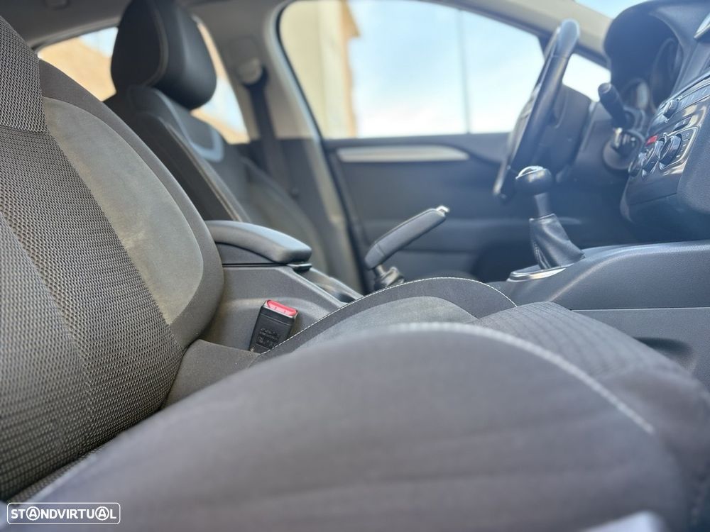 Citroën C4 1.6 BlueHDi Feel - 10