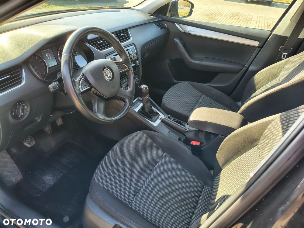 Skoda Octavia 2.0 TDI Ambition - 10