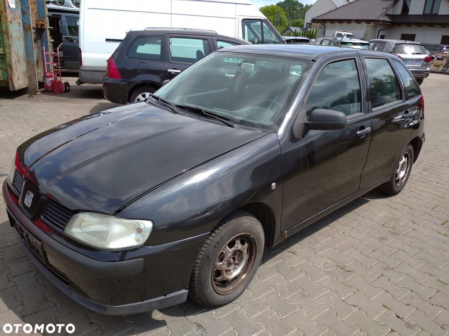 SEAT IBIZA II 2 6K1 FL LIFT 99-02 CORDOBA BŁOTNIK PRAWY PRZÓD CZARNY LC9Z - 7
