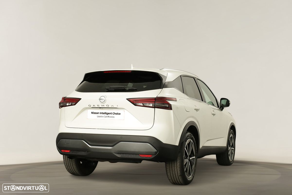 Nissan Qashqai 1.3 DIG-T Tekna SKY - 4