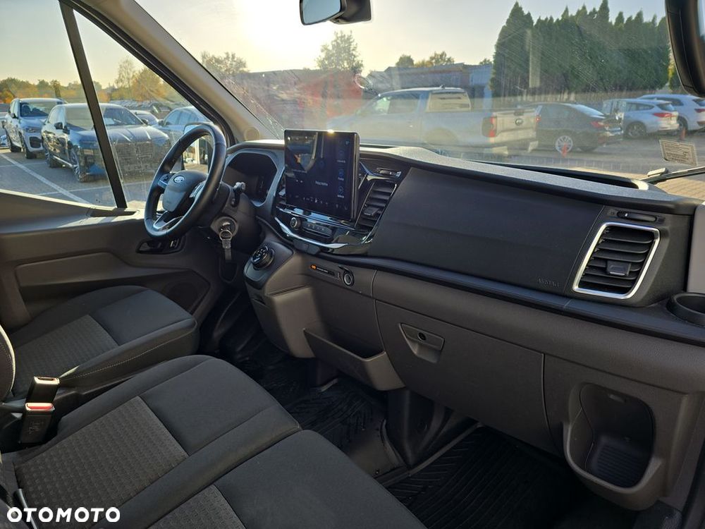 Ford Transit - 7