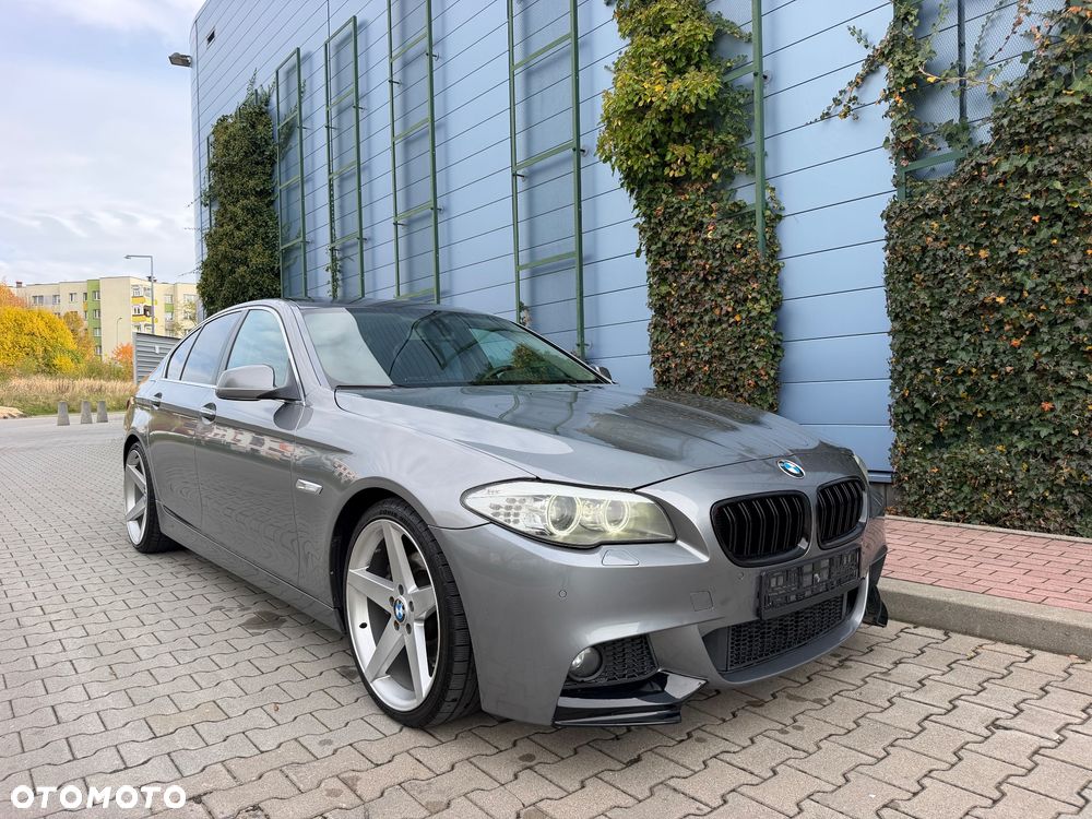 BMW Seria 5 523i - 10