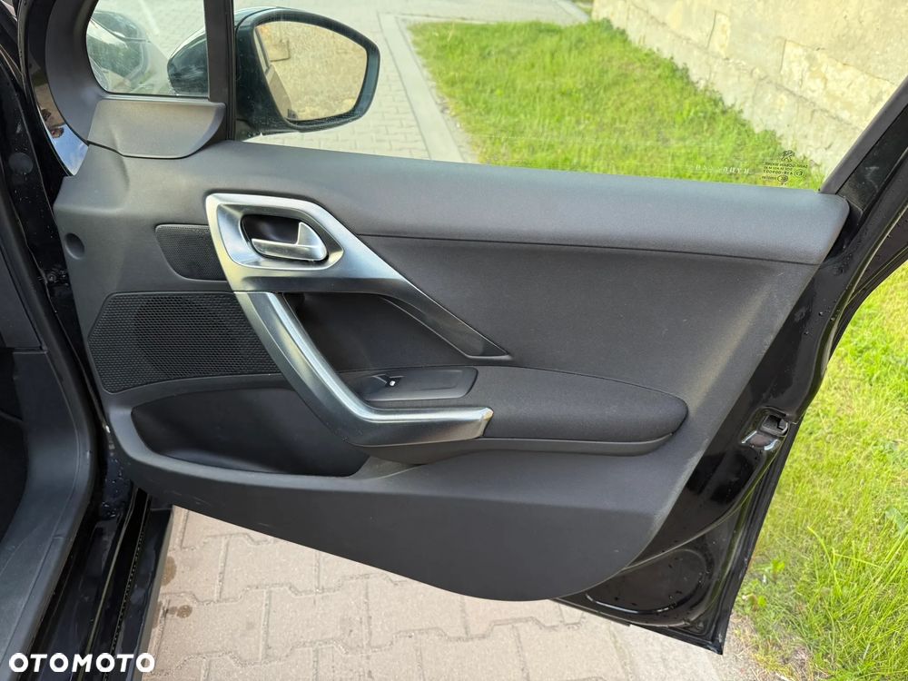 Peugeot 2008 1.5 BlueHDi Allure - 22