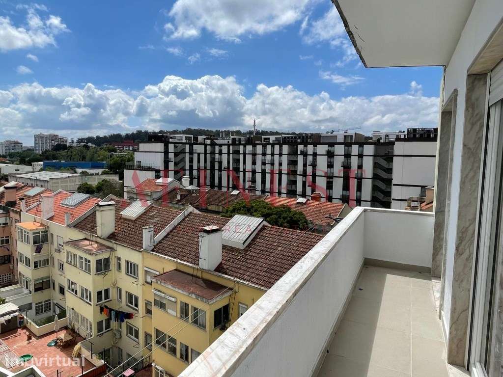 Apartamento T3 remodelado com varandas - Benfica - Grande imagem: 4/39