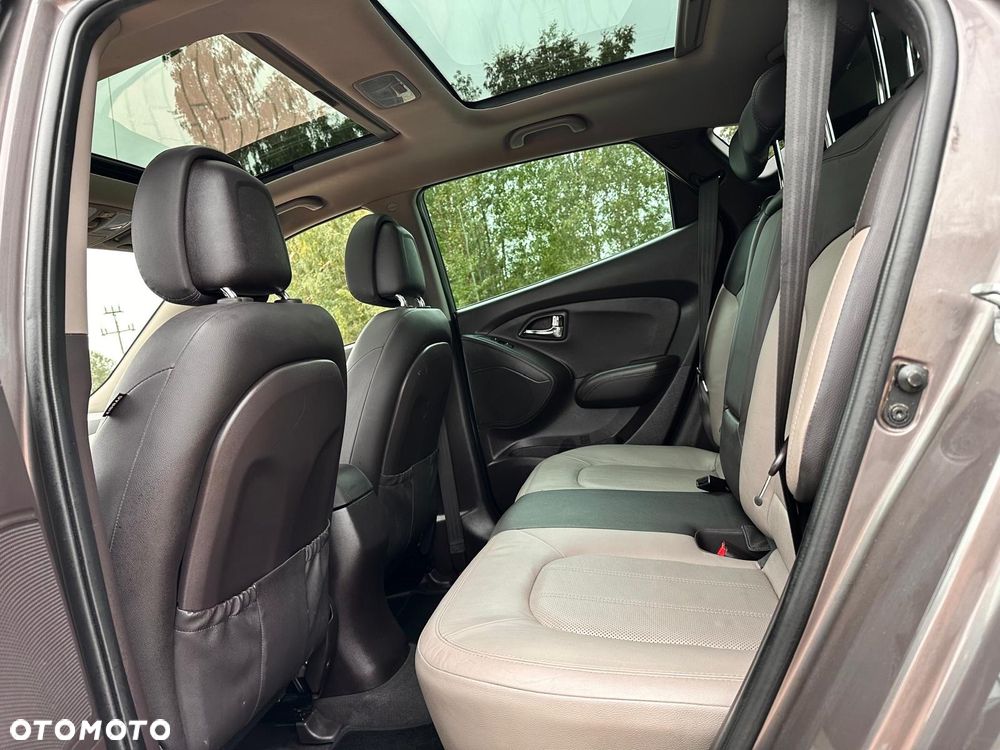 Hyundai ix35 2.0 CRDi 4WD Automatik Premium - 38
