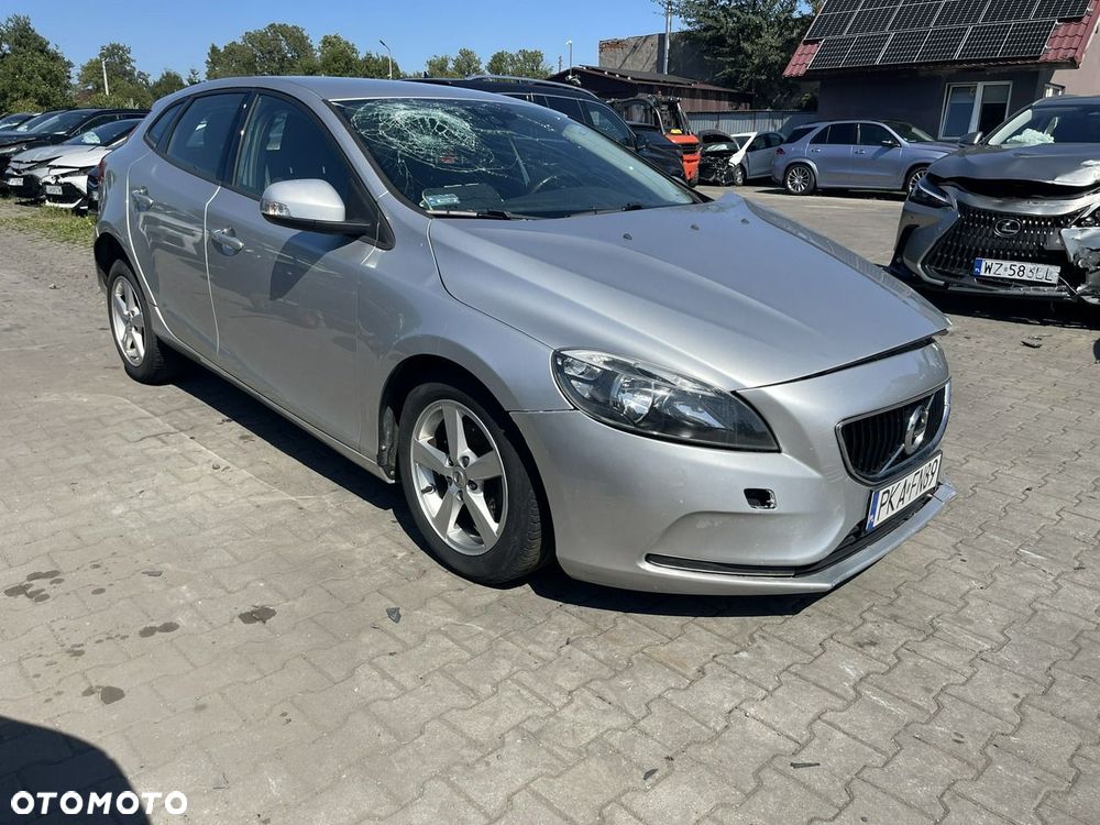 Volvo V40 D2 Kinetic - 2