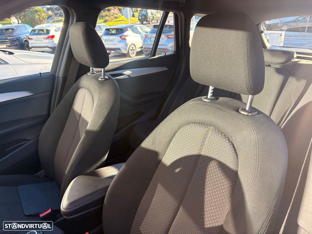 BMW X1 25 e xDrive - 23