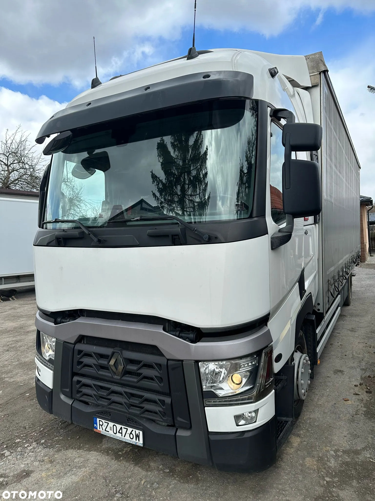 Renault T380 - 13