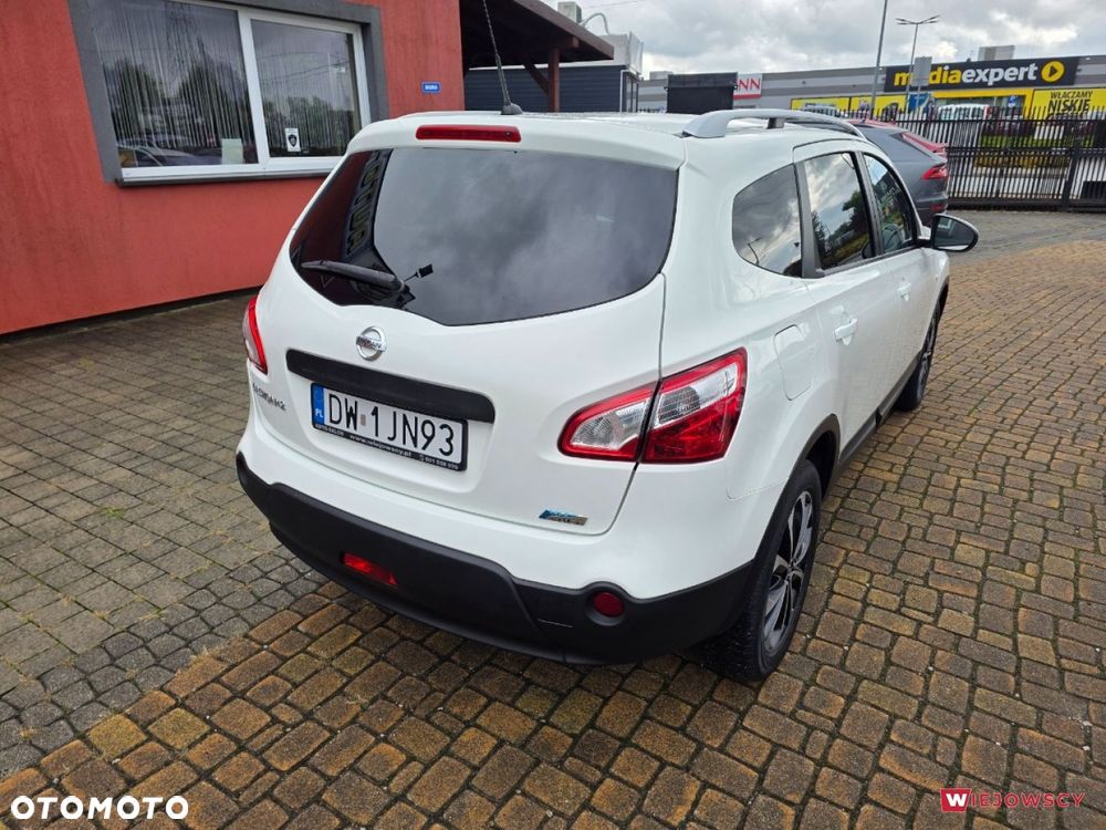 Nissan Qashqai+2 - 11