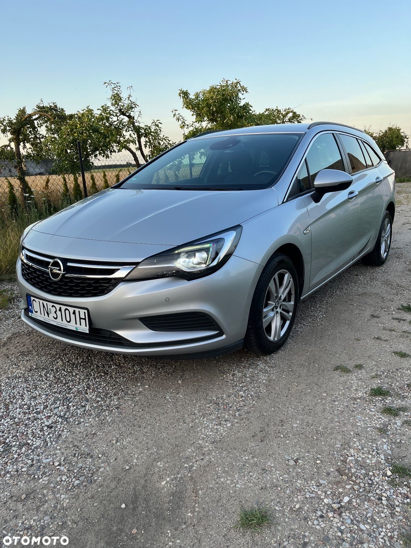 Opel Astra 1.6 D (CDTI) Automatik Sports Tourer Edition - 1